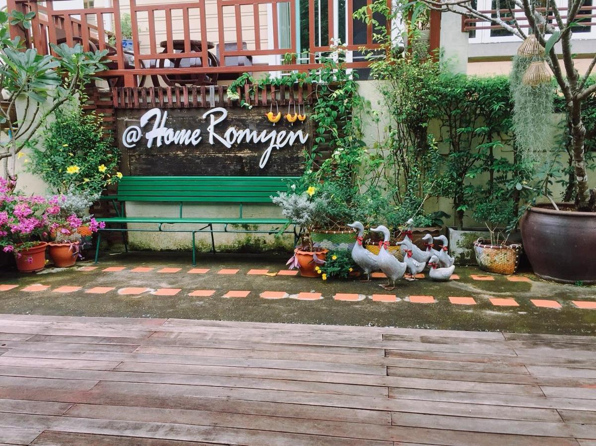 Romyen Cafe' Homestay Phranakhonszi Ajutthaja Kültér fotó